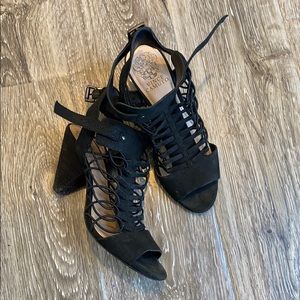 Vince Camuto black sandals